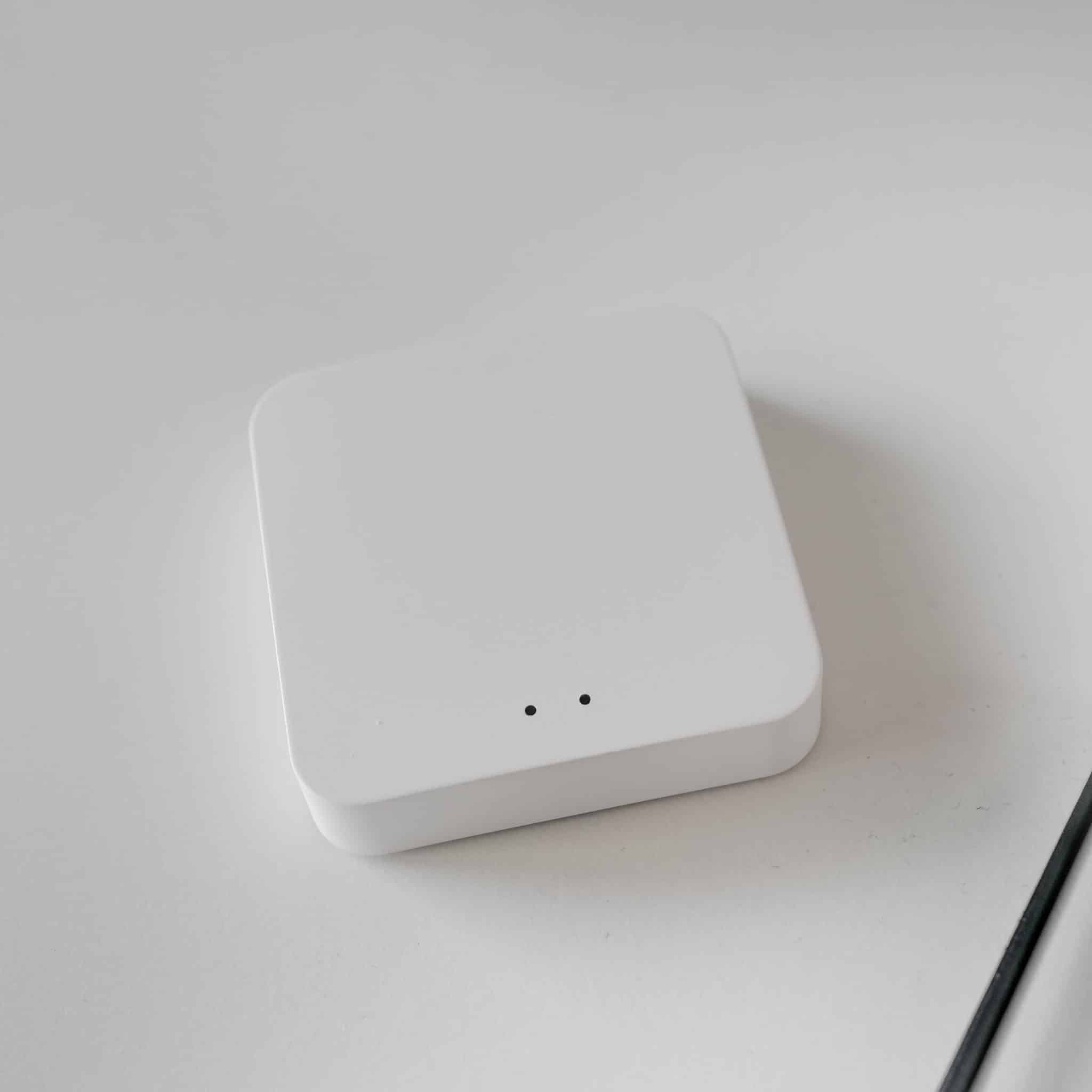 Smart home hub by seconds
