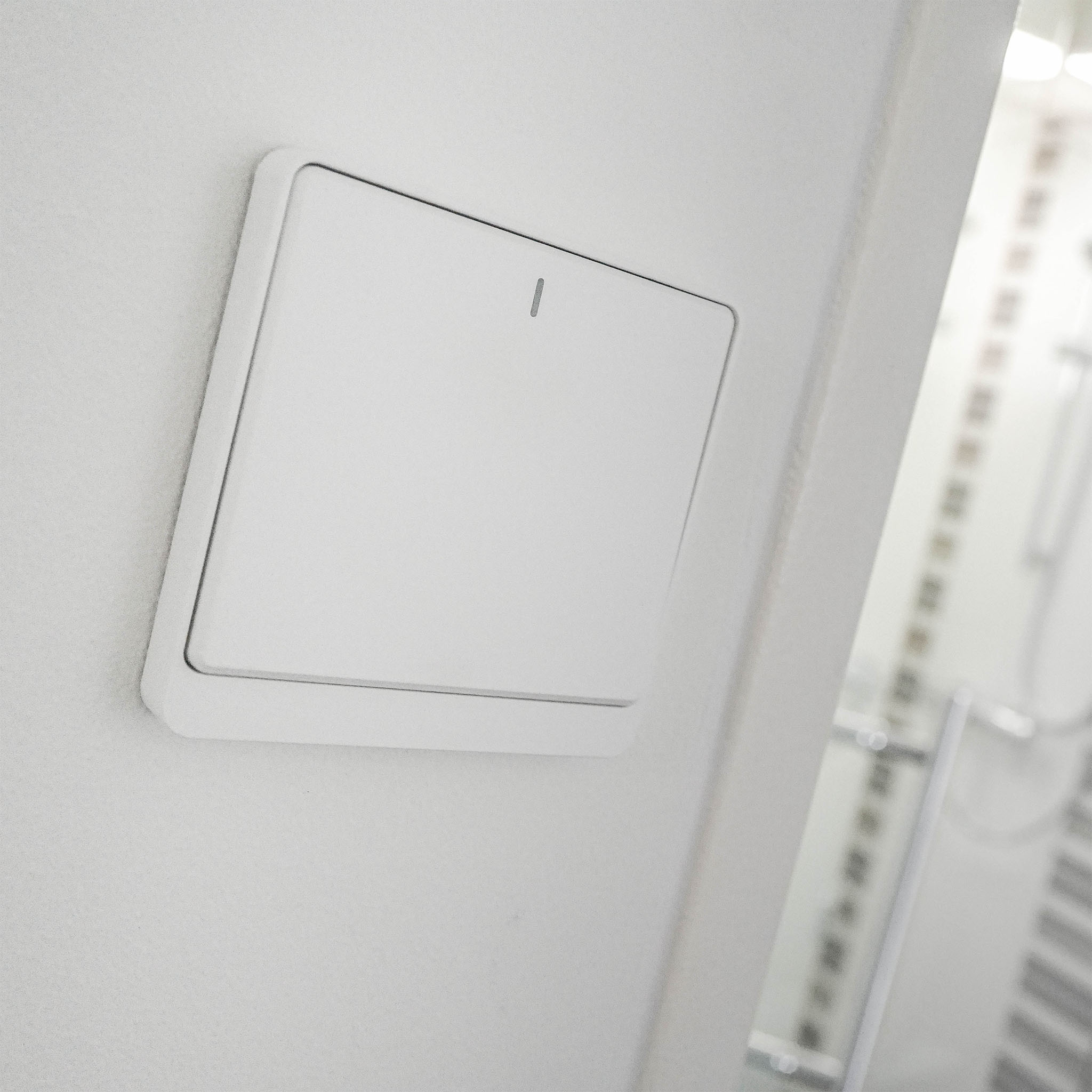 HDB smart heater switch white